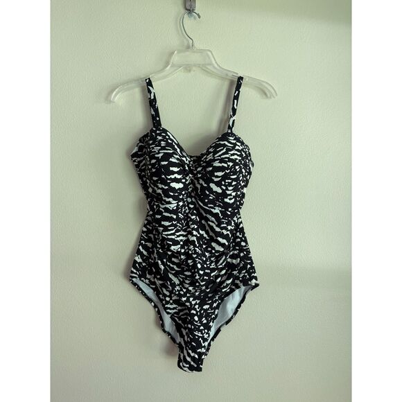 NWOT Leilani One Piece Swimming Suit - Picture 1 of 7